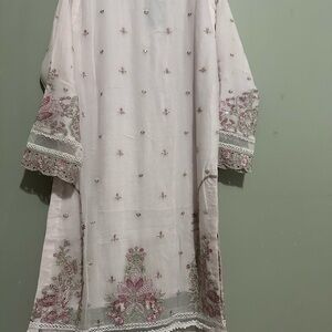 Brand new Pakistani/indian/bangladeshi clothes